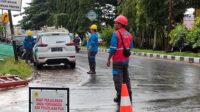 Jaringan Listrik PLN Putus Disambar Petir
