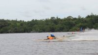 Festival Lomba Balap Perahu Ces yang diselenggarakan Radar Sampit bekerja sama dengan Pemerintah Kabupaten Kotawaringin Timur (Kotim)