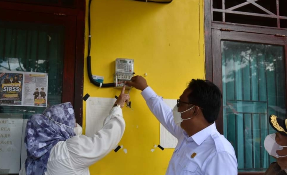 Listrik Masuk Desa,Bupati Kobar