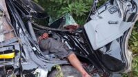 Lakalantas,Jalan Trans Kalimantan Kelurahan Mantaren II