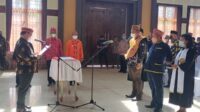 Bupati Kotawaringin Timur (Kotim) Halikinnor melantik Damang Kepala Adat di dua kecamatan yakni Kecamatan Mentaya Hilir Utara dan Kecamatan Parenggean