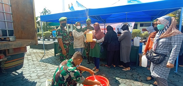 Salurkan Minyak Goreng Curah Murah