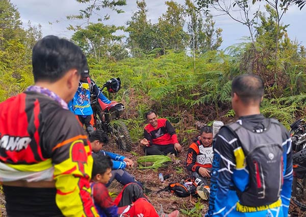 Kepolisian Resor (Polres) Gunung Mas (Gumas) menggelar patroli kamtibmas Trail Adventure Kuala Kurun Jelajah Bumi Habangkalan Penyang Karuhei Tatau