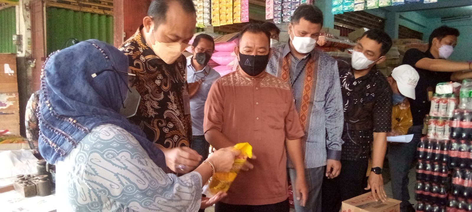 Operasi Pasar,Minyak Goreng
