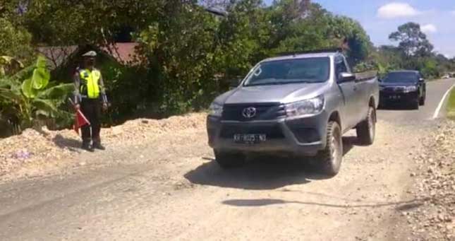 Video Jalan Kasongan Putus di Medsos Ternyata Hoax