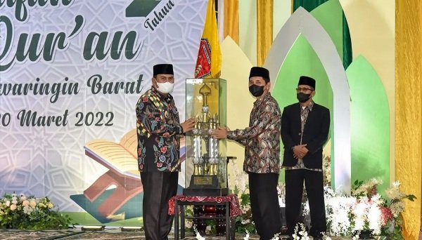 PEMKAB KOBAR MTQ2 MTQ ke-52 Kobar Lombakan Delapan Cabang