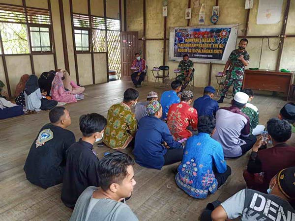 Kodim 1016 Palangka Raya menggelar kampanye kreatif penerimaan Bintara dan Tamtama Prajurit Karier (PK) TNI Angkatan Darat (AD) dari para santri dan pemuda lintas agama