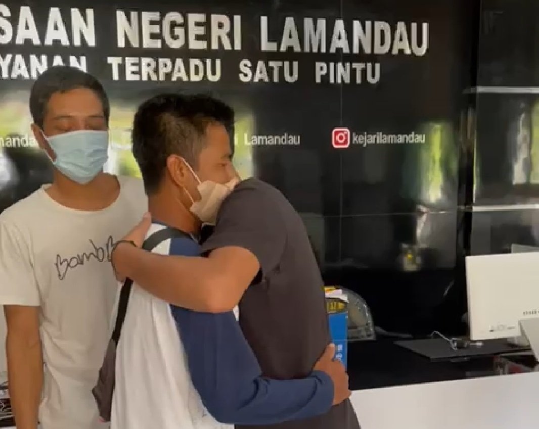 Dapat Pengampunan Dua Penganiaya Dibebaskan