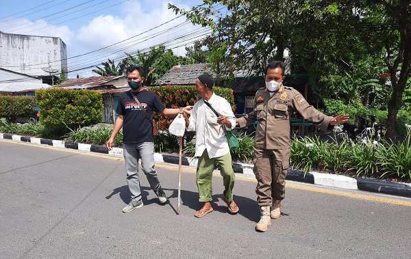 Kabur dari Rumah Singgah Dinsos Orang Terlantar Diciduk Satpol PP