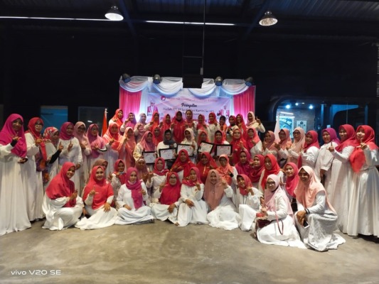 PPLIPI Kotim Berikan Bantuan untuk Guru Ngaji dan Pelaku UMKM