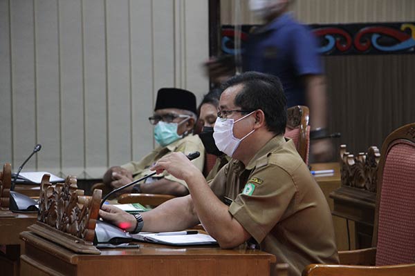 DPRD Kabupaten Kotawaringin Timur (Kotim) akan terus menagih realisasi rekomendasi sanksi pencopotan jabatan Diana Setiawan