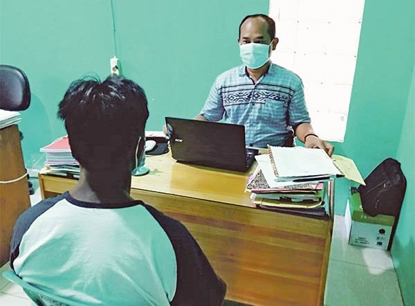 tega memerkosa anak kandungnya sebanyak tiga kali