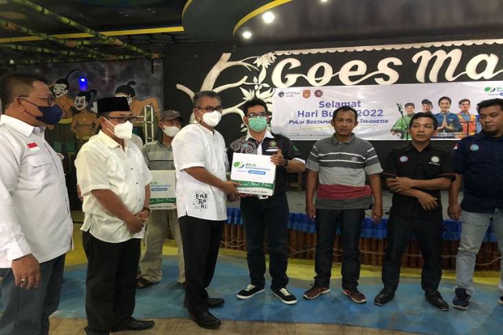BPJS Ketenagakerjaan,BPJS Ketenagakerjaan Pangkalan Bun Bagikan 100 Paket Sembako,BPJS Ketenagakerjaan Pangkalan Bun