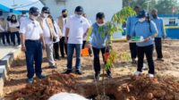 Perumdam Tirta Arut,Pangkalan Bun,Peringati Hari Air Sedunia Perumdam Tirta Arut dan Balai PPW Kalteng Tanam Pohon