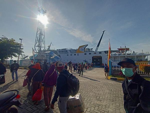 kapal pangkalan bun