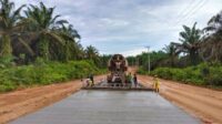 Dulu Licin Berlumpur Sekarang Mulus Dicor Beton