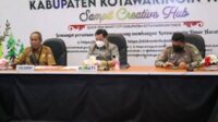 Status pemberlakuan pembatasan kegiatan masyarakat (PPKM) di Kabupaten Kotawaringin Timur (Kotim) turun dari level 3 menjadi level 2