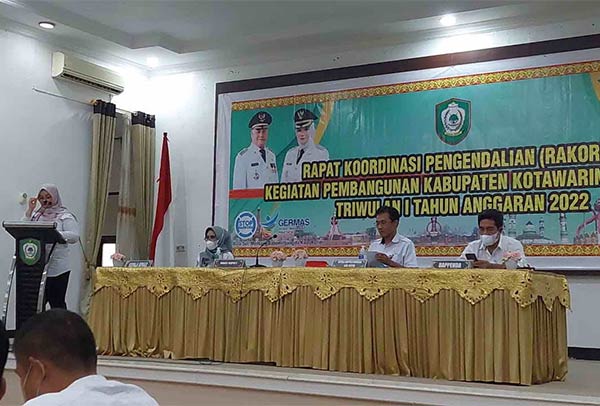Kabupaten Kotawaringin Timur (Kotim) menduduki peringatan pertama dalam realisasi keuangan di Kalimantan Tengah (Kalteng)