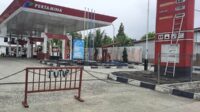 – Ketersediaan bahan bakar minyak (BBM) di stasiun pengisian bahan bakar umum (SPBU) Jalan Diponegoro