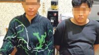 Sanimah (33) dan Sadam Husen (18) bersama barang bukti diamankan di Mapolres Kotim