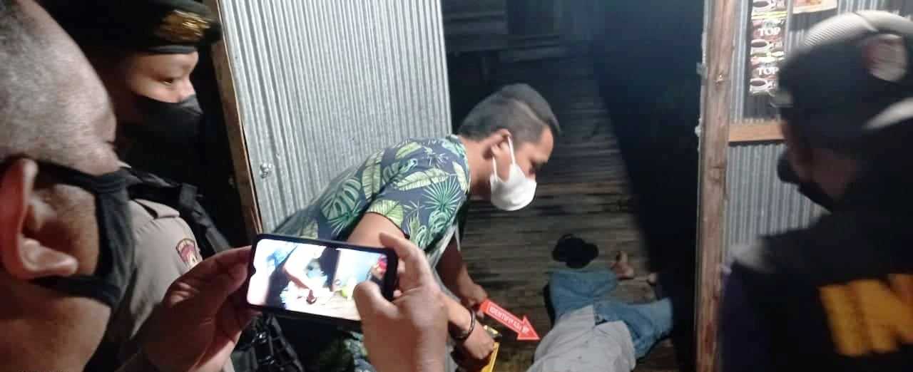 ditemukan tergeletak usai tewas setelah diduga mengak obat atau jamu
