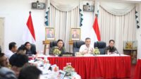 GUBERNUR-KALTENG-RAPAT-PERSIAPAN-PIALA-DUNIA-SEPEDA