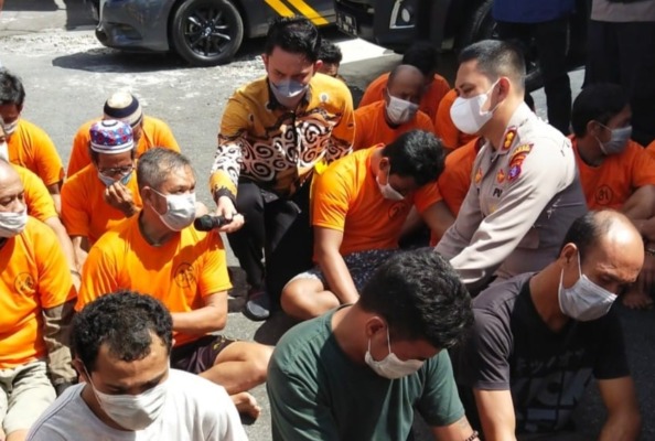 OKNUM ASN PENCURI SAWIT