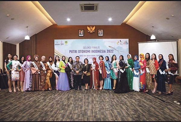 PUTRI-PARIWISATA Putri Pariwisata