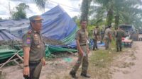 Satpol PP Kotim bongkar bangunan