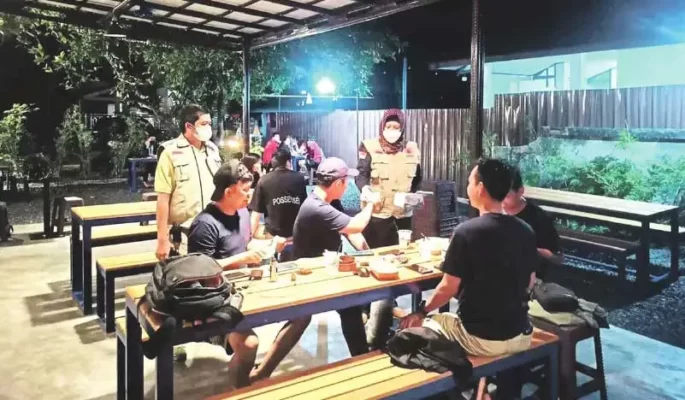 anggota satgas covid 19 dari bpbd kota palangka raya