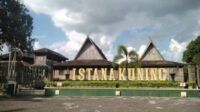 istana kuning 4 jpeg