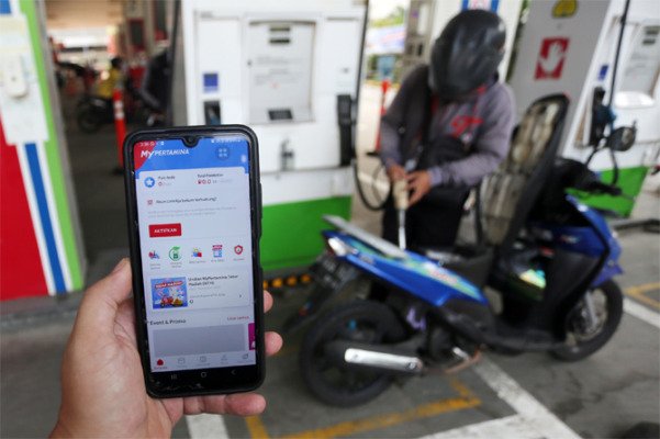 penggunaan aplikasi MyPertamina untuk pembelian BBM bersubsidi