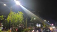 Salah satu cahaya dari PJU di Jalan A Yani Kota Sampit,
