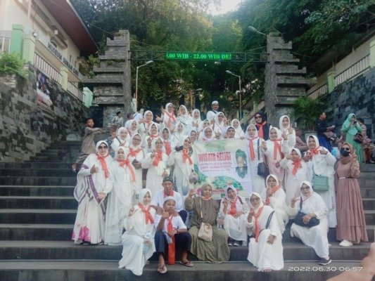 open utama sosiety