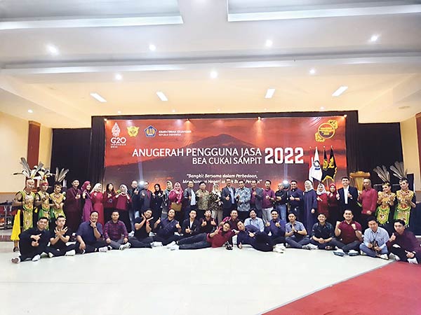 anugerah bea cukai sampit