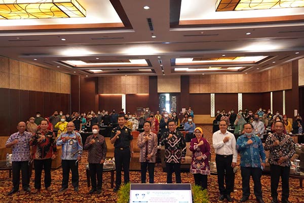 desiminasi informasi pemprov kalteng