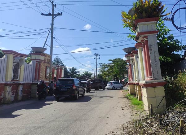 gapura wengga metropolitan