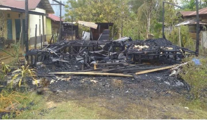 Desa Batu Badinding,Katingan,kebakaran,berita kabakaran katingan,berita kebakaran kasongan,radar sampit,radar sampit hari ini