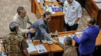 ketua komisi kepolisian nasional (kompolnas) mahfud md