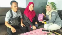 marshelina penulis antologi puisi
