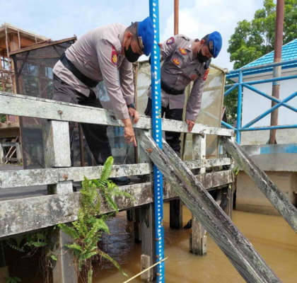 Satpolairud Polres Katingan,Banjir di Hulu Katingan,banjir kalteng 2022,banjir katingan kalteng,info banjir kalteng hari ini,penyebab banjir kalteng,berita katingan hari ini,radar sampit,radar sampit hari ini