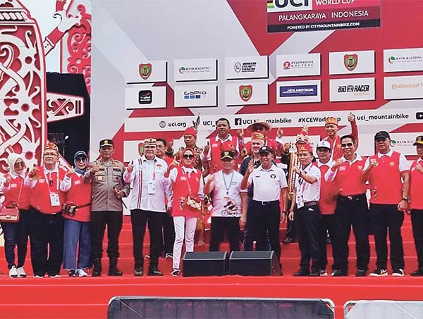 PEMBUKAAN-UCI-MTB-WORLD-CUP pembukaan uci mtb world cup