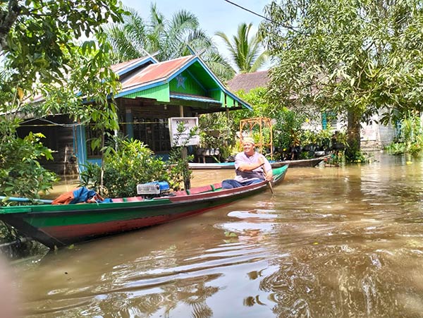 banjir parenggean