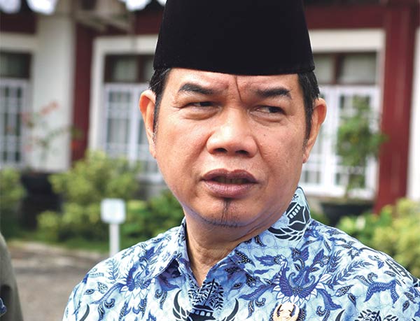 bupati bartim ampera ay mebas