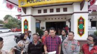 jumpa pers siswa pemakan kucing