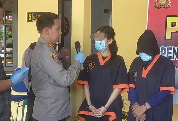 muncikari ditangkap polres kobar