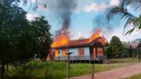 Desa Dehes RT 1 dan RW 1,Kecamatan Sanaman Mantike,Kabupaten Katingan,kebakaran,kebakaran rumah di katingan,berita kebakaran di katingan,berita katingan,radar sampit