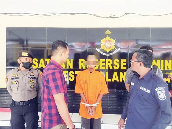 pemerkosa anak tiri
