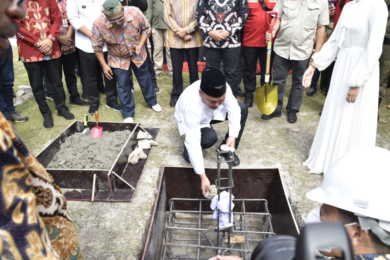 bundaran besar palangkaraya,renovasi