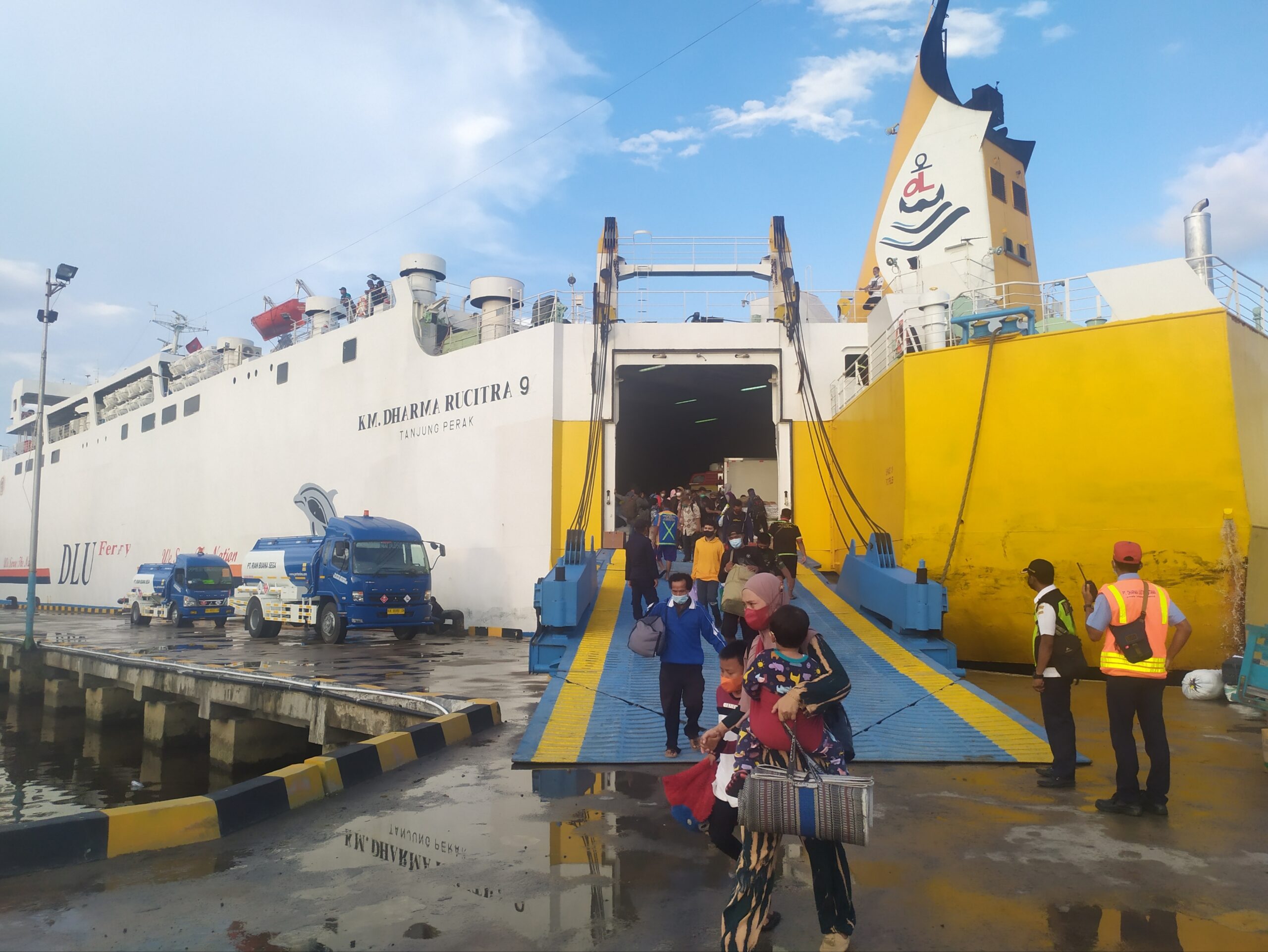 tikel kapal